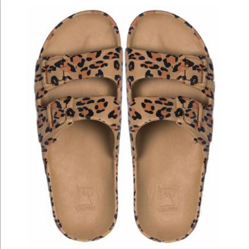 Cacatoes Cheetah Birkenstock’s